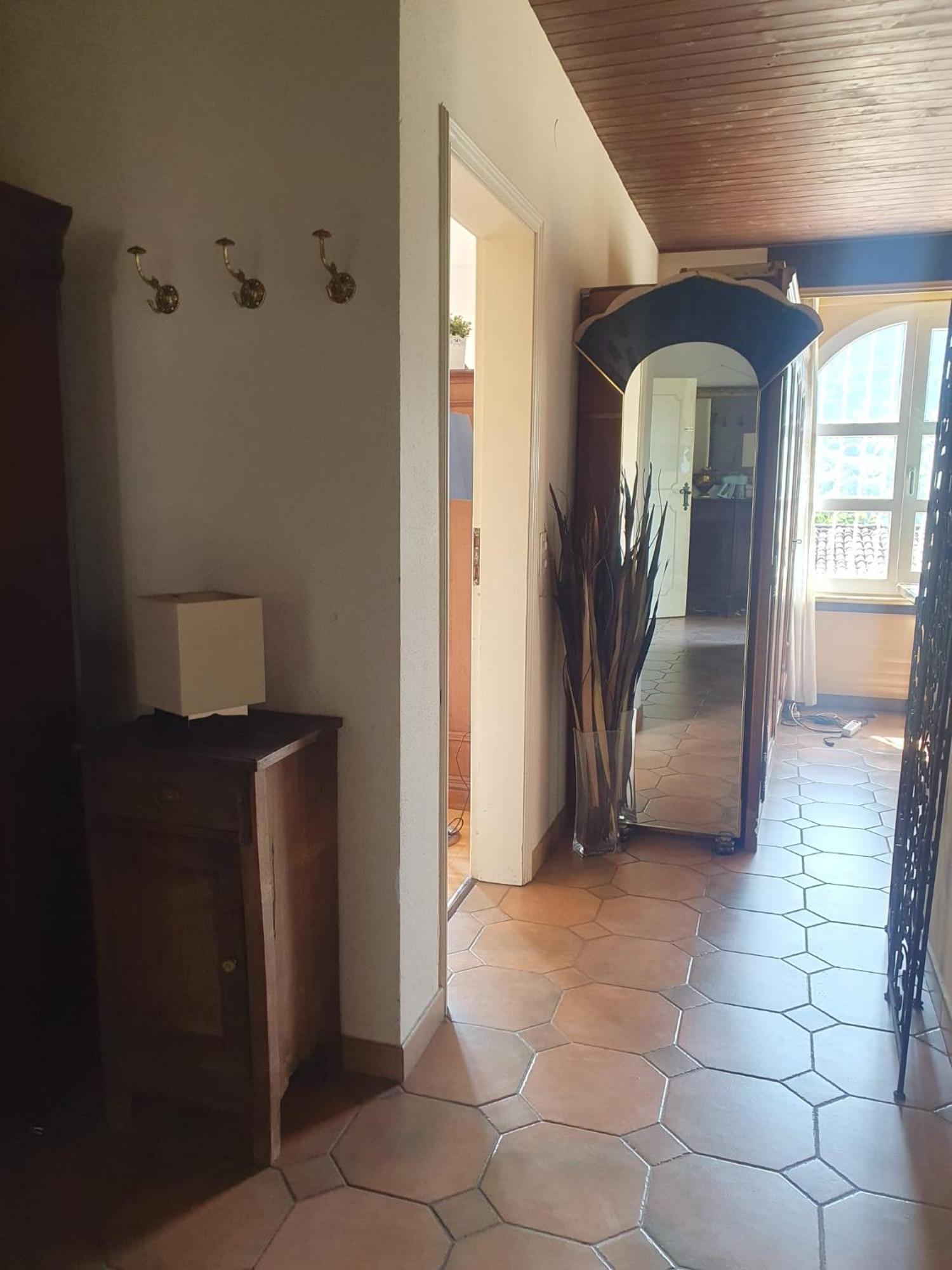 Golden Hill - Big Rooms With Kitchen And Garden Collina d'Oro Екстериор снимка